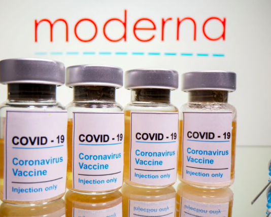 2 người Nhật tử vong sau khi tiêm vắc-xin Moderna trong lô bị đình chỉ