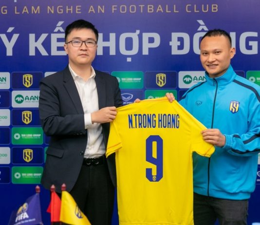 Sông Lam Nghệ An chiêu mộ thành công Nguyễn Trọng Hoàng và Quế Ngọc Hải