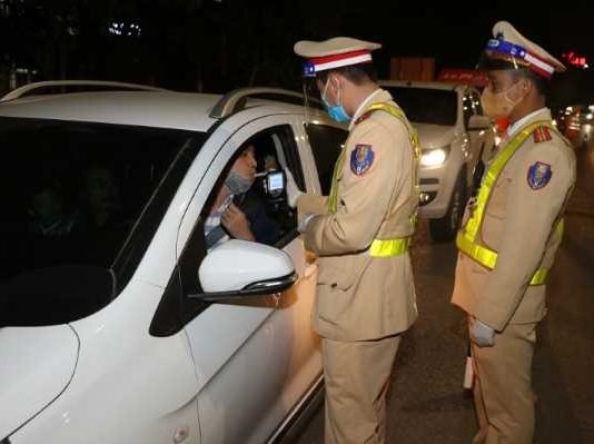 Vi phạm nồng độ cồn, ‘ma men’ bị xử phạt 35 triệu đồng