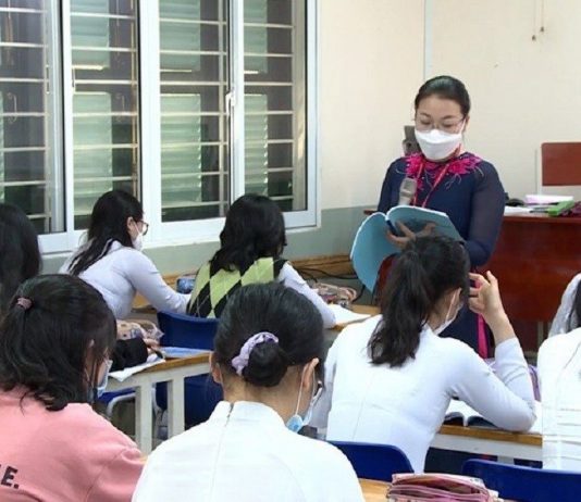 Làm thế nào để gỡ nút thắt thiếu giáo viên?